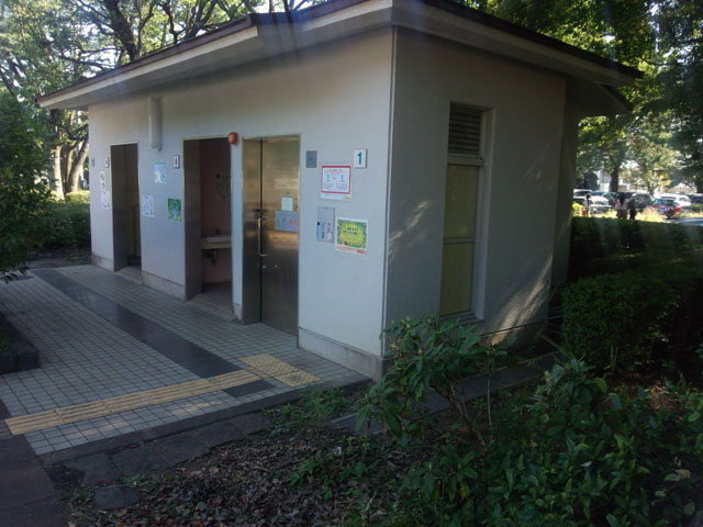 武蔵野公園のトイレ